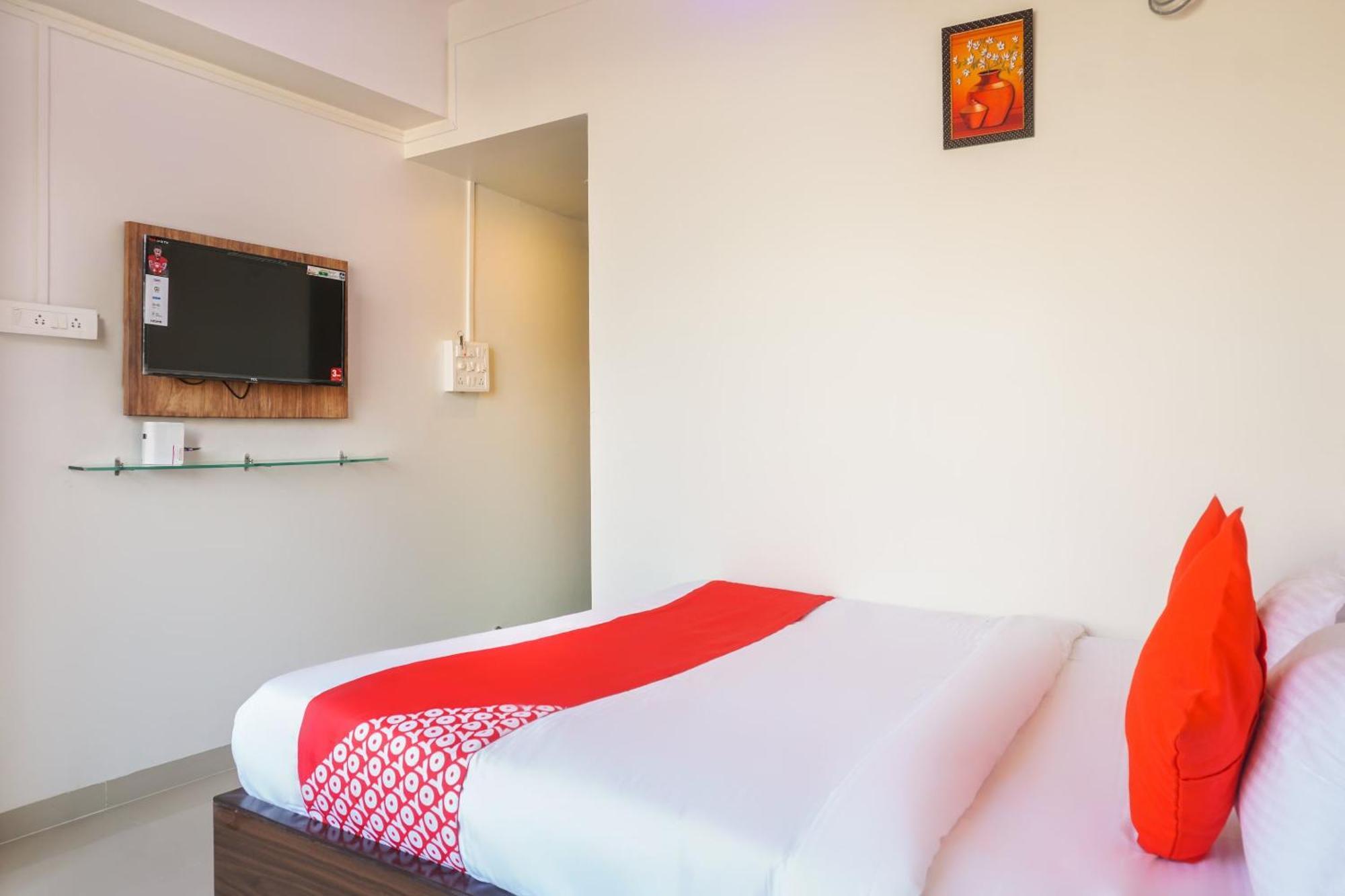 Hotel O Nitya Executive Phursungi Экстерьер фото
