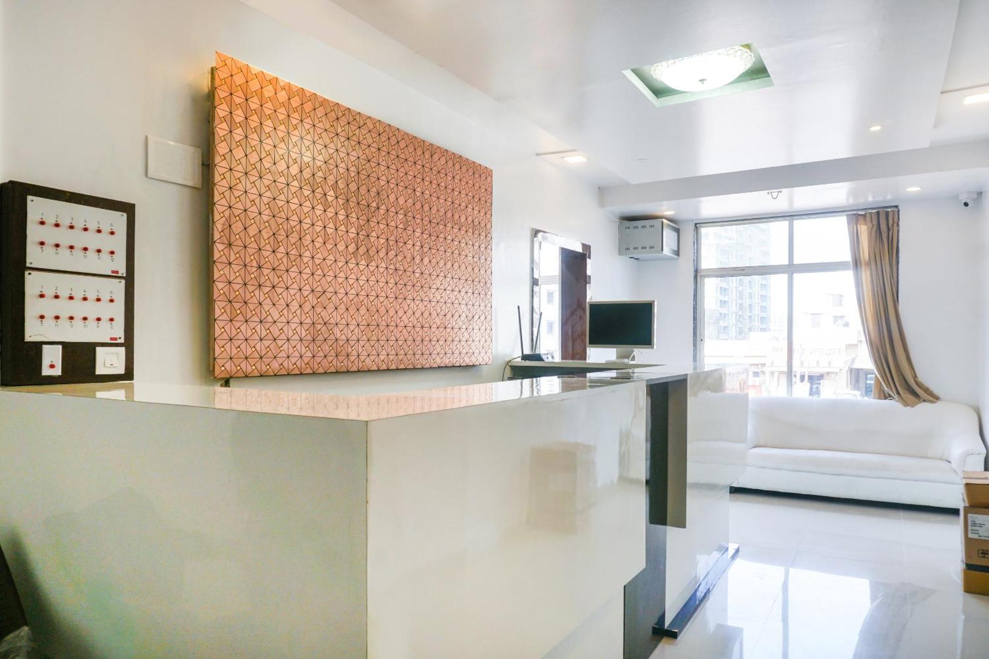Hotel O Nitya Executive Phursungi Экстерьер фото