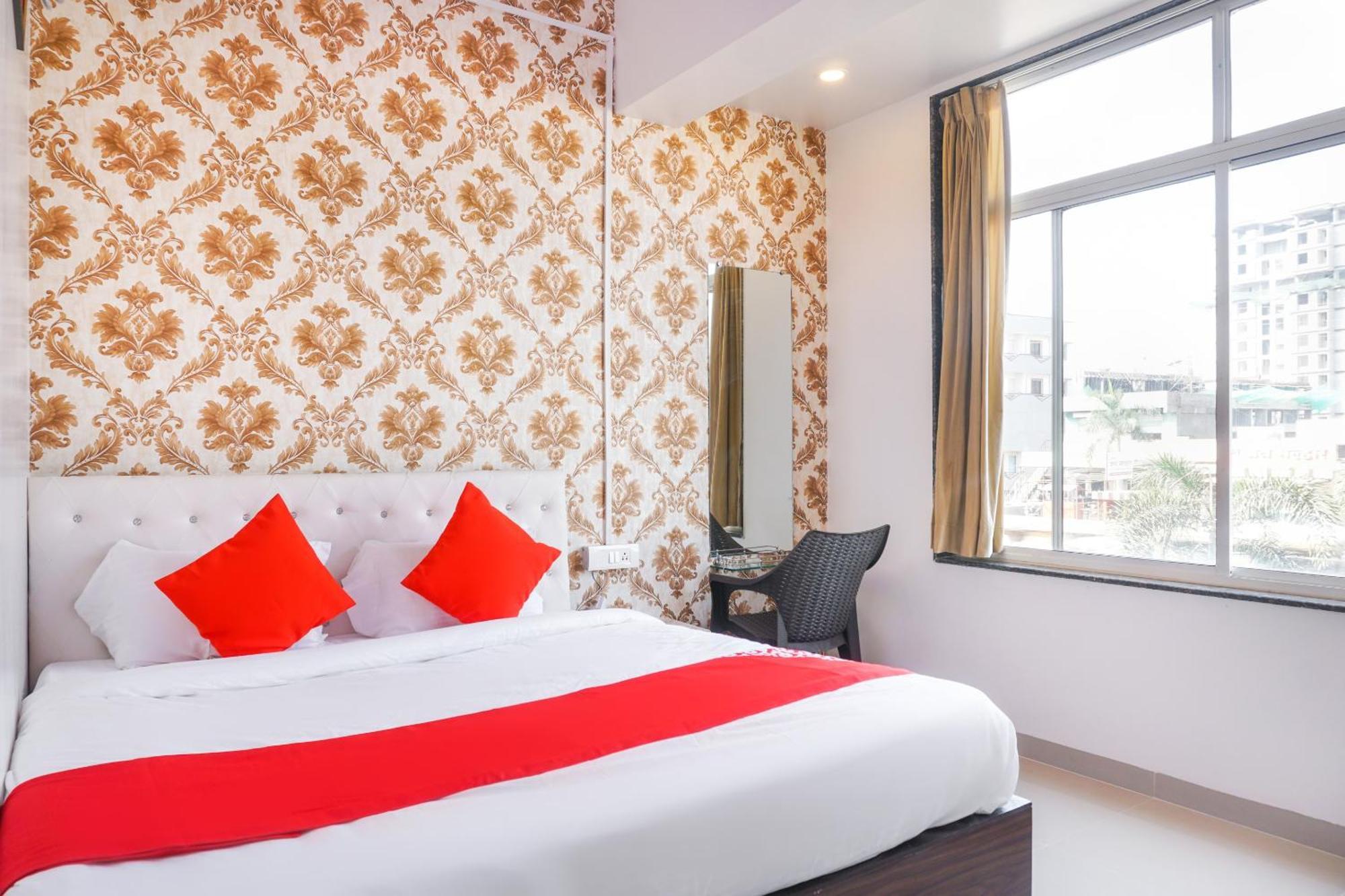 Hotel O Nitya Executive Phursungi Экстерьер фото